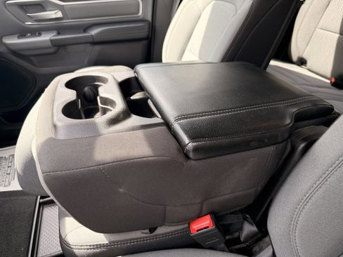 Used 2022 RAM 1500 Big Horn image 26