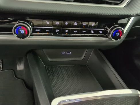 New 2026 Chevrolet Equinox LT w/ Convenience Package II image 20