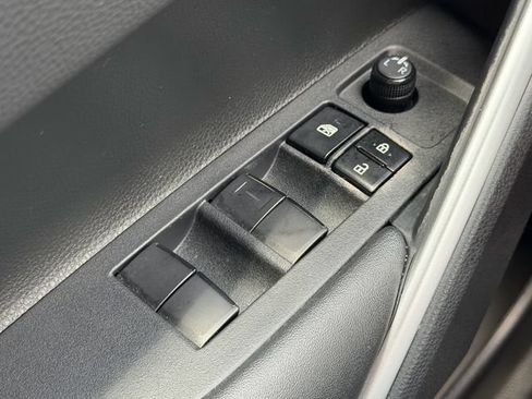 Certified 2023 Toyota Corolla Cross XLE w/ Convenience Package FWD image 28