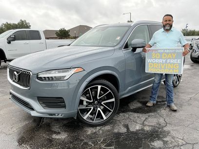 Used 2020 Volvo XC90 T6 Momentum w/ Protection Package