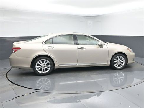 Used 2010 Lexus ES 350 image 8