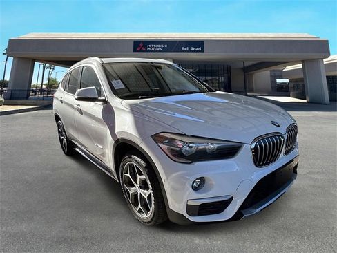 Used 2017 BMW X1 sDrive28i image 2