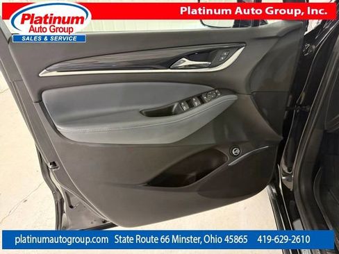 Used 2023 Buick Enclave Essence w/ Sport Touring Edition FWD image 25