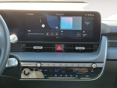 New 2025 Hyundai Ioniq 5 SE image 11