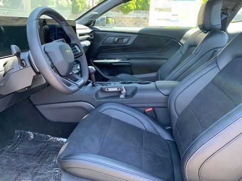 New 2025 Ford Mustang Dark Horse image 10