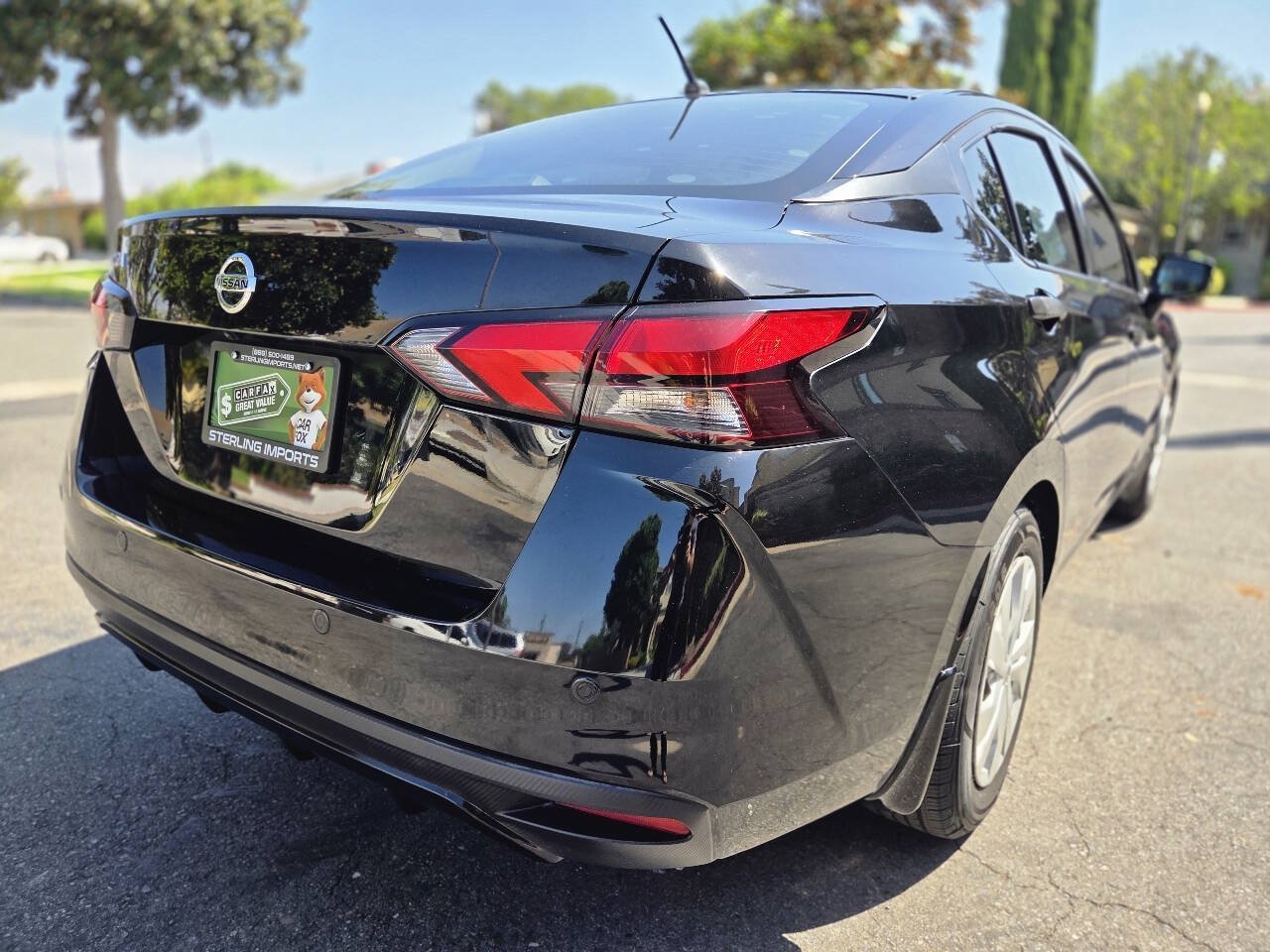Used 2020 Nissan Versa S FWD image 25