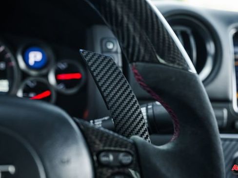 Used 2014 Nissan GT-R Premium image 81