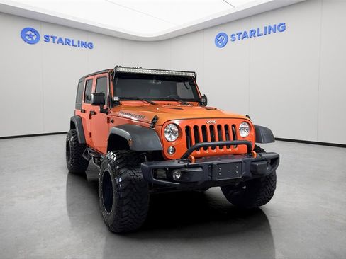 Used 2015 Jeep Wrangler Unlimited Rubicon image 14