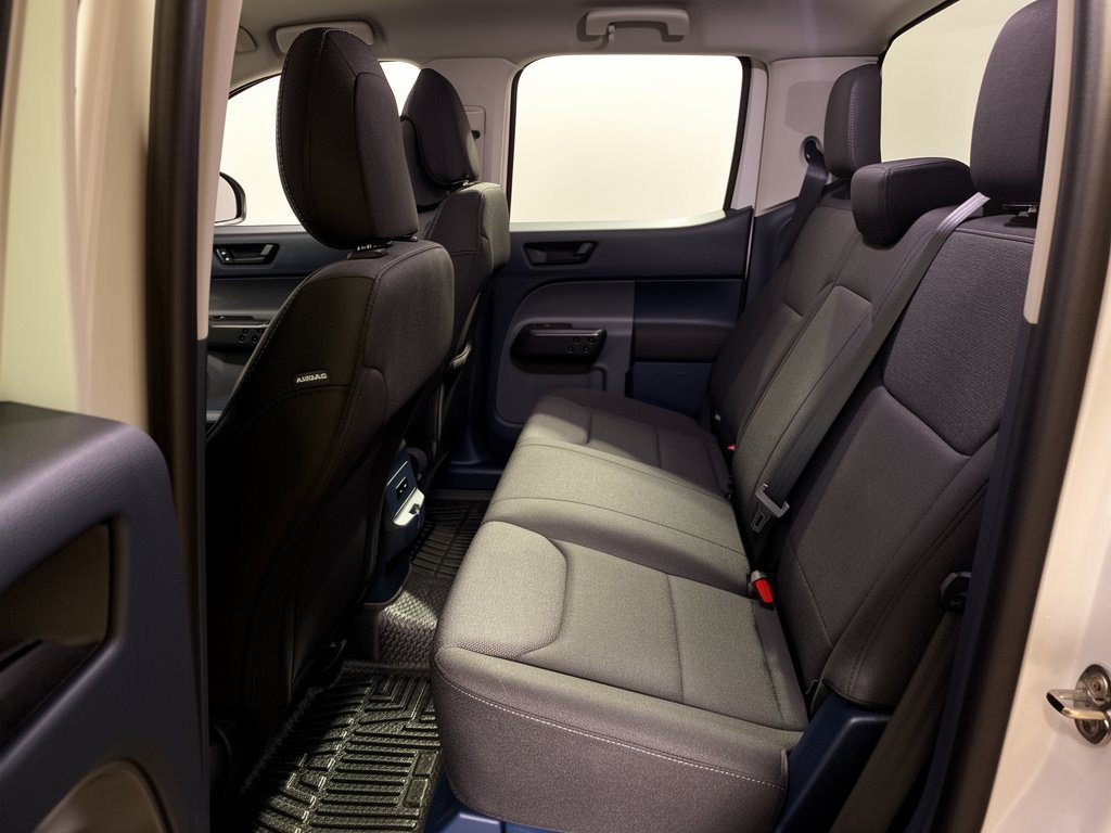 Used 2025 Ford Maverick XL FWD image 25