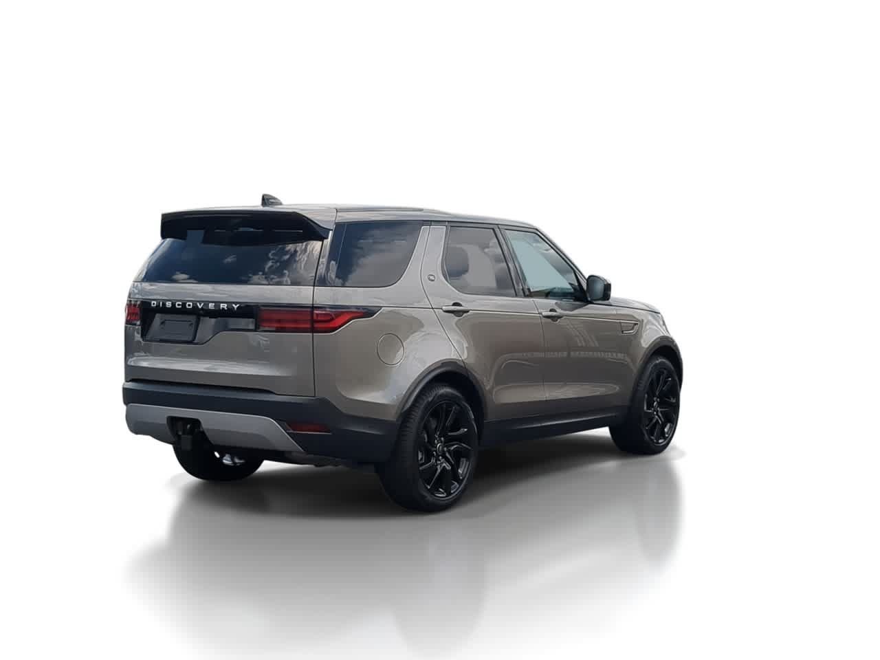 Certified 2025 Land Rover Discovery S AWD/4WD image 8