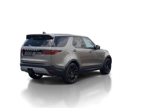Used 2025 Land Rover Discovery S AWD/4WD image 8