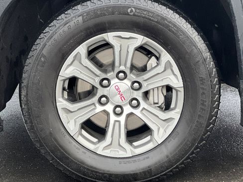 Used 2024 GMC Sierra 1500 SLT image 43