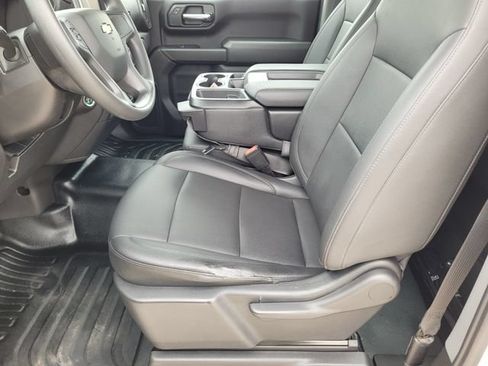 Used 2022 Chevrolet Silverado 1500 W/T RWD image 25