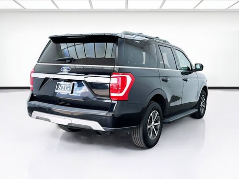 Used 2019 Ford Expedition XLT w/ Equipment Group 201A image 4