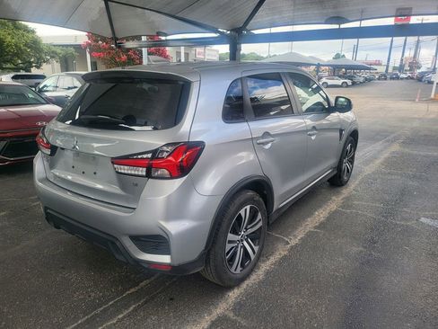 Used 2025 Mitsubishi Outlander Sport SE AWD/4WD image 6