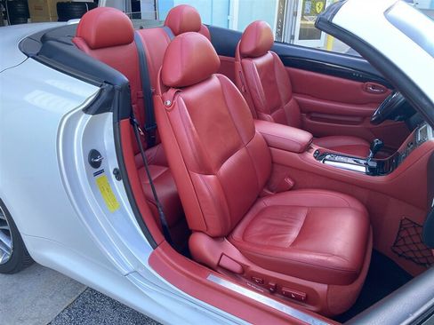 Used 2007 Lexus SC 430 Convertible RWD image 16