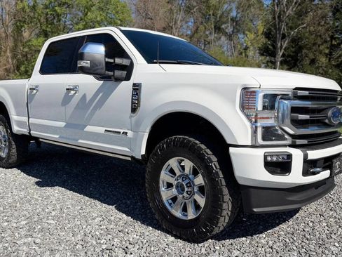 Used 2021 Ford F250 Platinum image 1