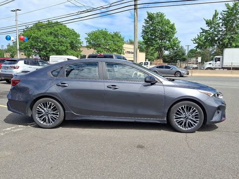 Used 2023 Kia Forte GT-Line w/ GT-Line Premium Package FWD image 8