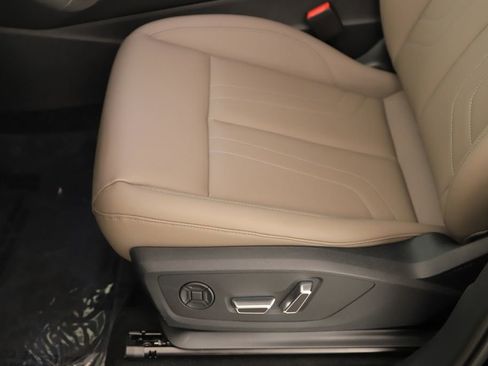 New 2026 Audi Q3 quattro 2.0T AWD/4WD image 23