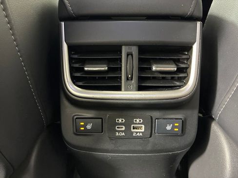 Certified 2024 Subaru Outback Limited image 27