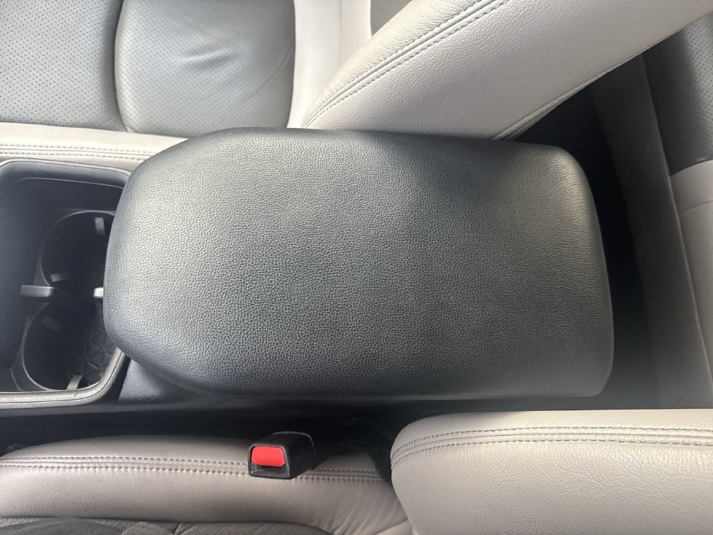 Used 2023 Toyota RAV4 XLE w/ Convenience Package FWD image 24