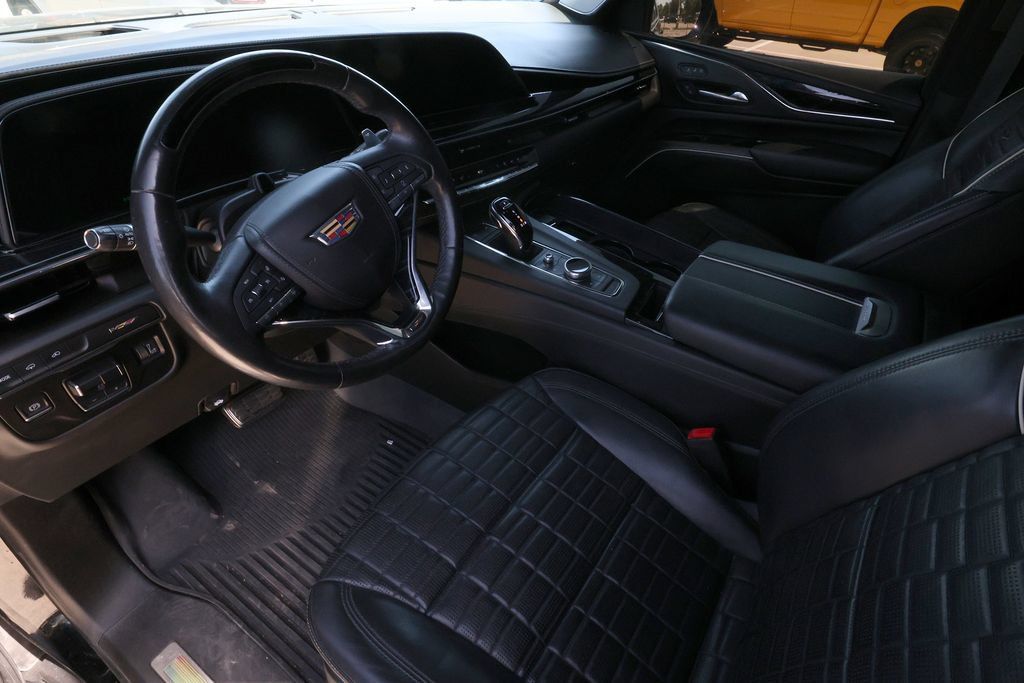 Used 2023 Cadillac Escalade V w/ LPO, Floor Liner Package AWD/4WD image 9