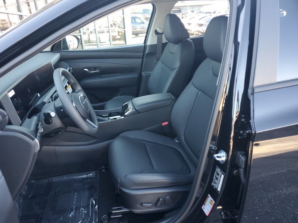 New 2026 Hyundai Tucson SEL Plus w/ Tow & Go Package AWD/4WD image 16