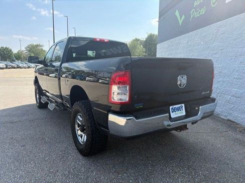 Used 2020 RAM 2500 Tradesman w/ Chrome Appearance Group AWD/4WD image 3