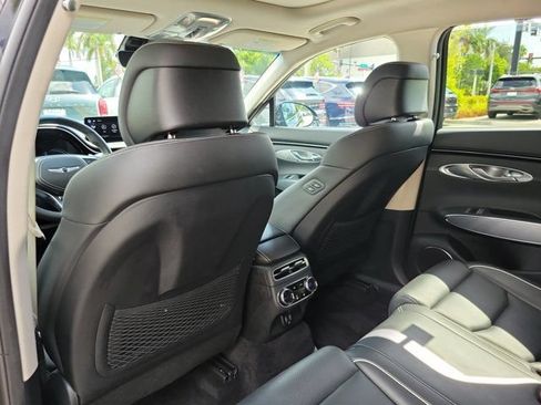Used 2023 Genesis Electrified GV70 AWD Advance image 10