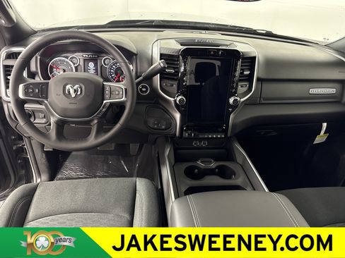 New 2026 RAM 2500 Big Horn AWD/4WD image 15
