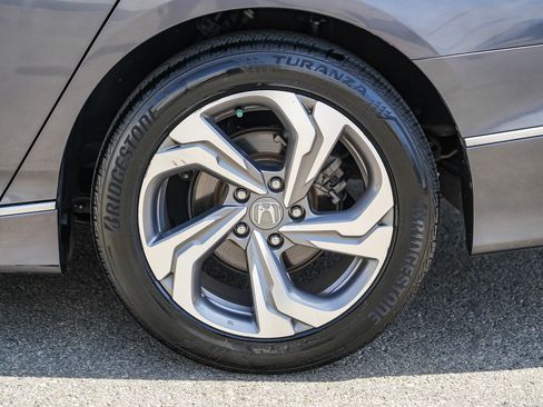 Used 2018 Honda Accord EX-L image 10