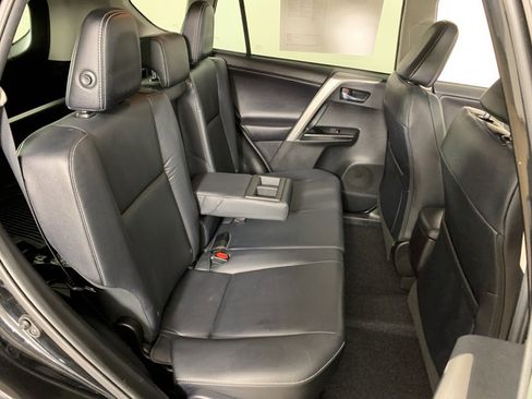 Used 2017 Toyota RAV4 Limited image 35