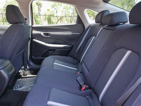 New 2025 Hyundai Sonata SEL image 17