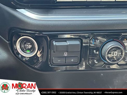 Certified 2023 Chevrolet Silverado 1500 High Country w/ Technology Package AWD/4WD image 24