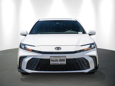 Used 2026 Toyota Camry SE w/ Multimedia Upgrade Package FWD image 2