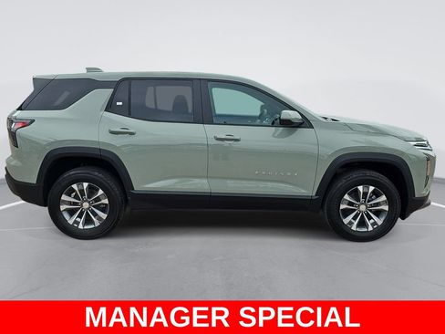 New 2026 Chevrolet Equinox LT w/ Safety and Technology Package FWD image 2