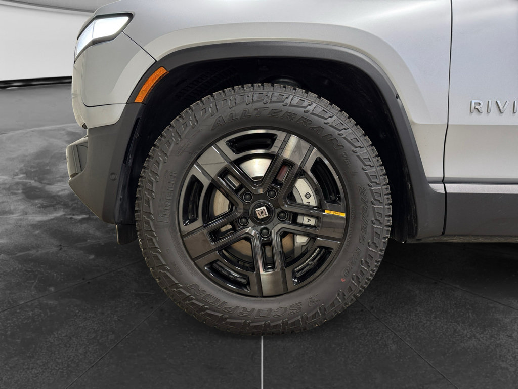 Used 2024 Rivian R1T Adventure Dual AWD/4WD image 35