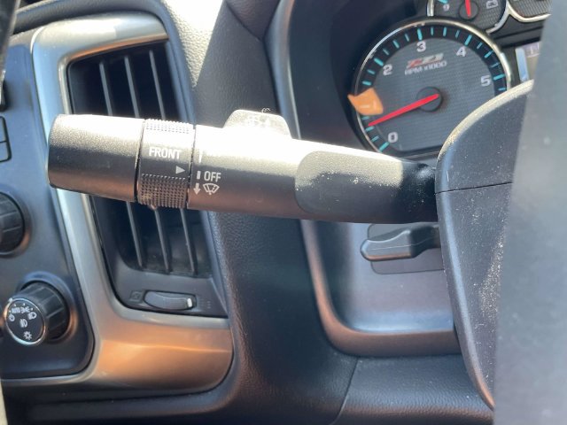 Used 2018 Chevrolet Silverado 1500 LT w/ All Star Edition AWD/4WD image 27