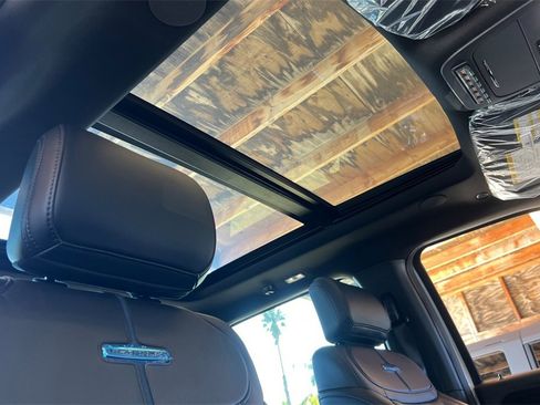 New 2026 Ford F350 Platinum image 14