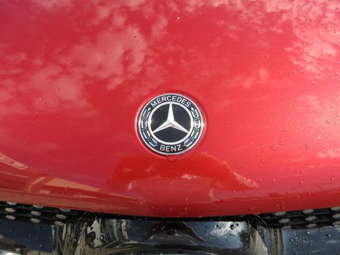 Used 2020 Mercedes-Benz GLE 350 4MATIC image 16