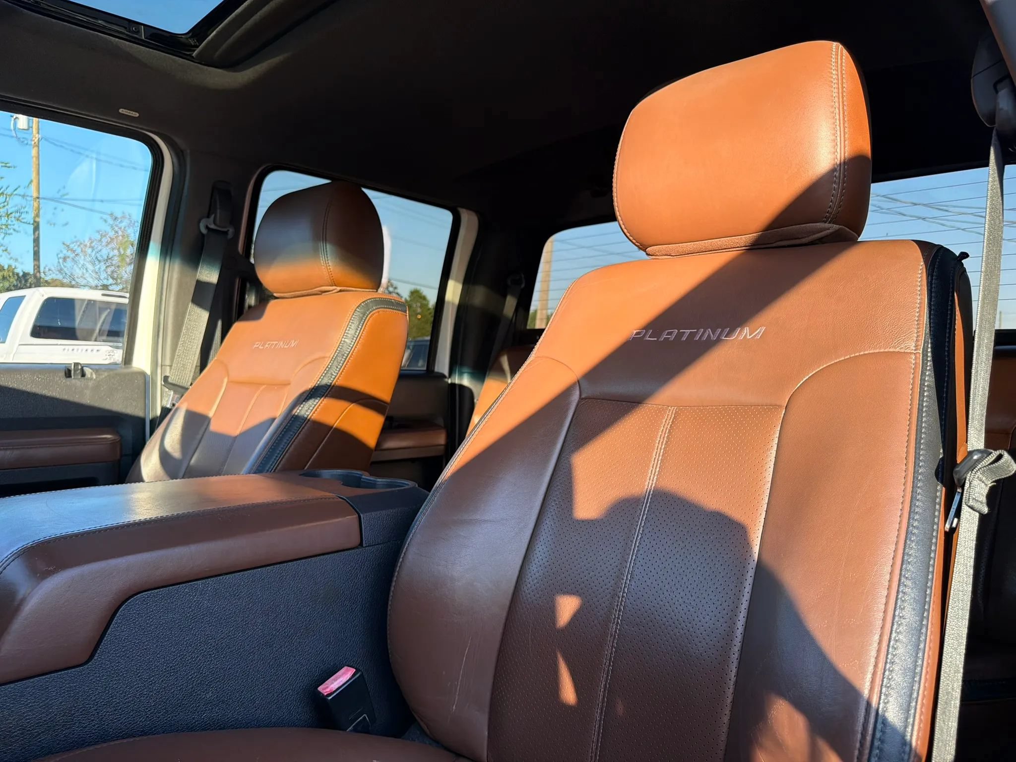 Used 2015 Ford F350 Platinum AWD/4WD image 17