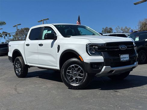 Used 2025 Ford Ranger XLT w/ FX4 Off-Road Package AWD/4WD image 2