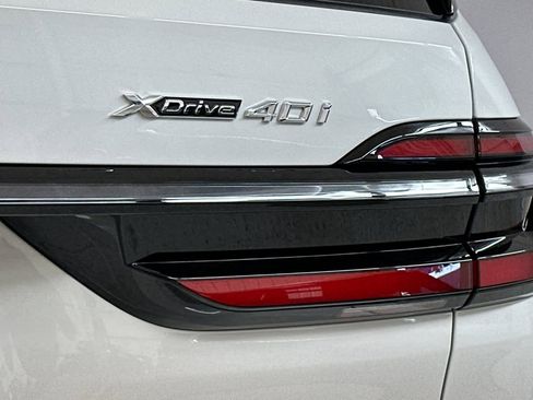 Used 2026 BMW X7 xDrive40i w/ M Sport Package image 26