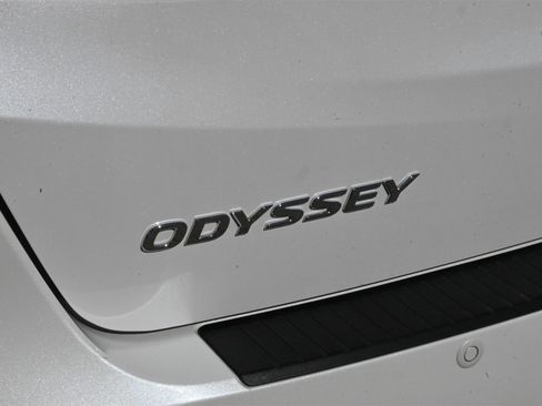 Used 2024 Honda Odyssey Elite image 22