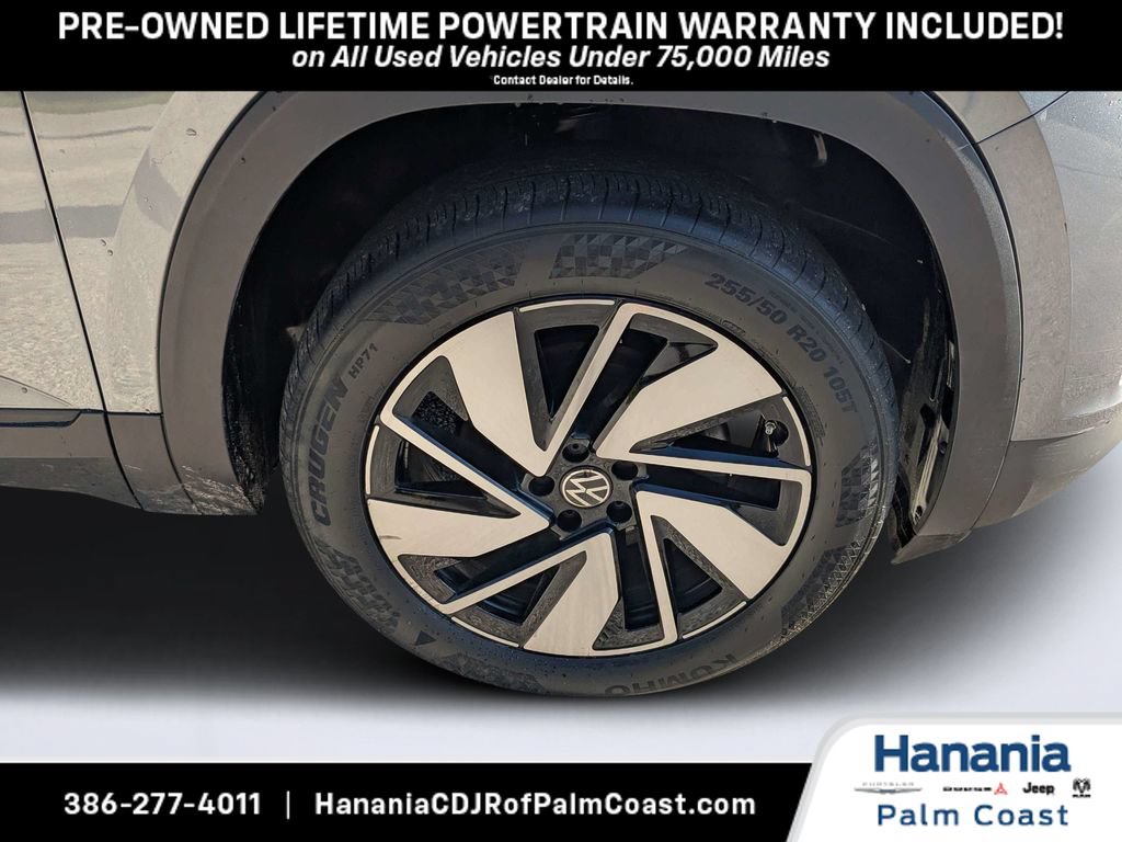 Used 2025 Volkswagen Atlas SE AWD/4WD image 10