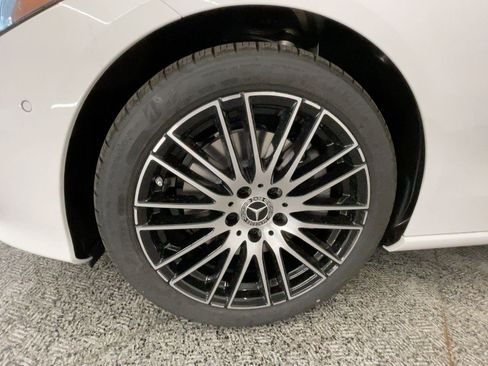 New 2026 Mercedes-Benz C 300 4MATIC Sedan image 10