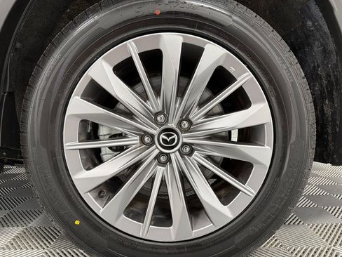 Used 2024 MAZDA CX-90 3.3 Turbo w/ Preferred Plus AWD/4WD image 36