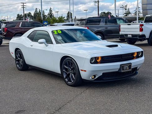 Used 2020 Dodge Challenger GT w/ Plus Package RWD image 5