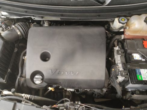 Used 2019 Chevrolet Traverse LS FWD image 30