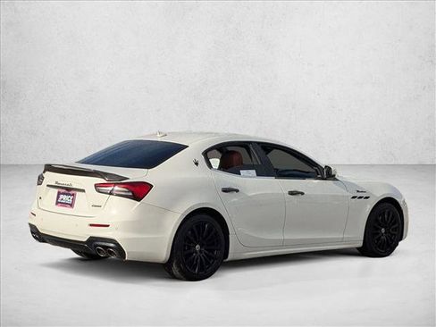 Used 2022 Maserati Ghibli Modena Q4 image 5